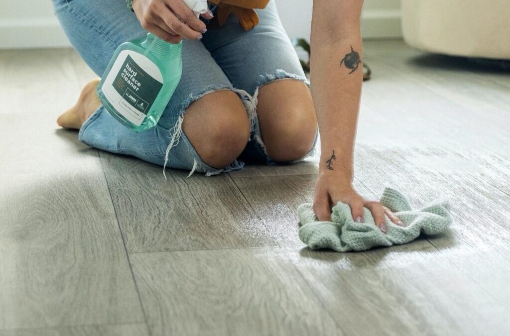 How to Maintain Clean Hardwood Floors