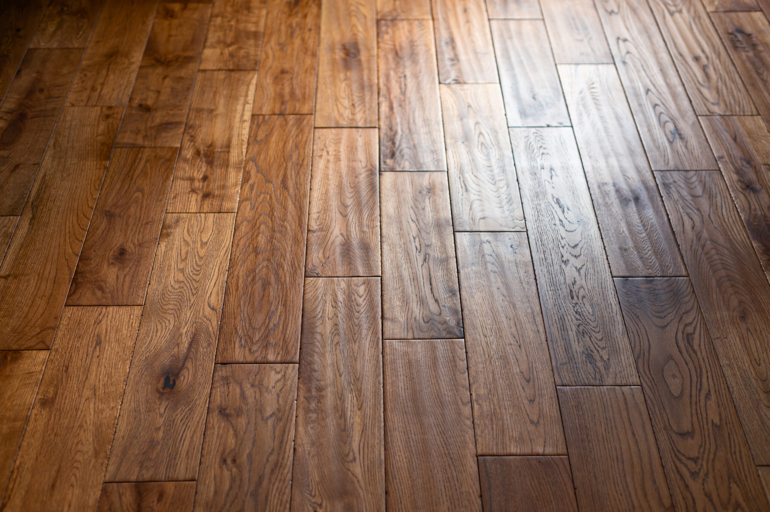 Signs that it’s Time to Replace Your Hardwood Flooring